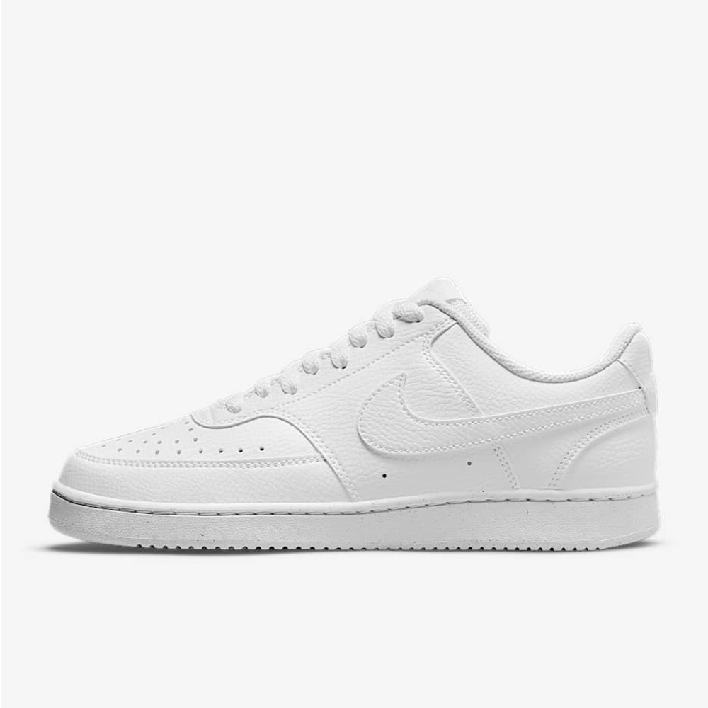 White Nike Sneakers